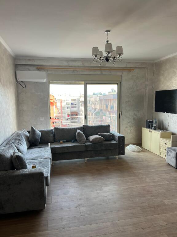 Rent : Apartment 2+1+2  Astir