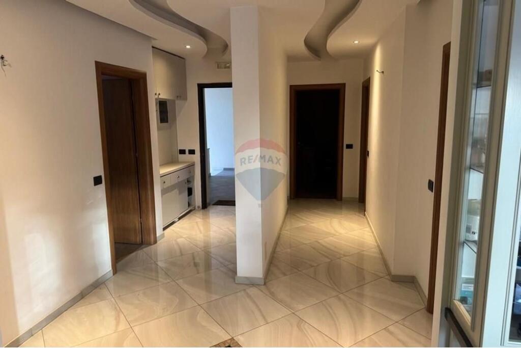 PENTHOUSE FOR SALE IN FRESK !