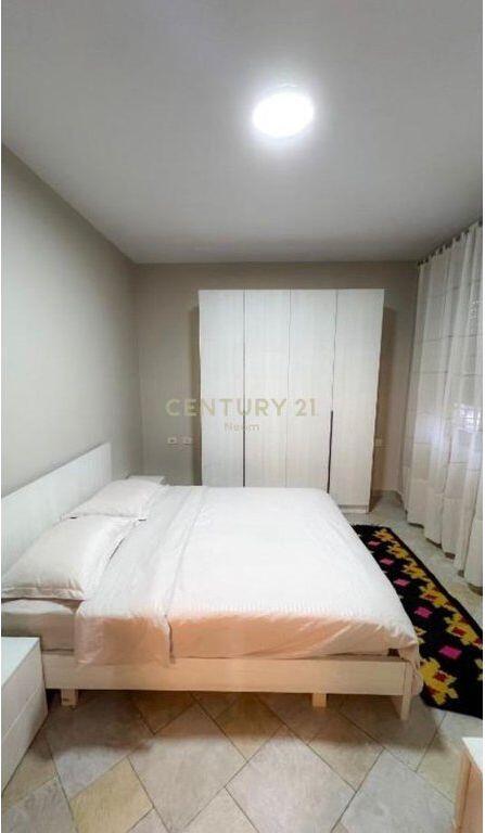 APARTAMENT 1+1 ME QIRA – QENDËR, 9-KATËSHET