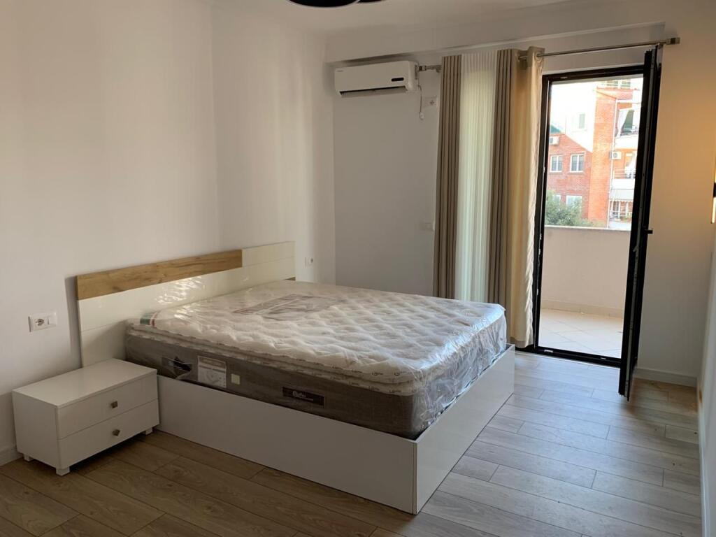 Apartament 2+1 per qira tek Kodra e Diellit.