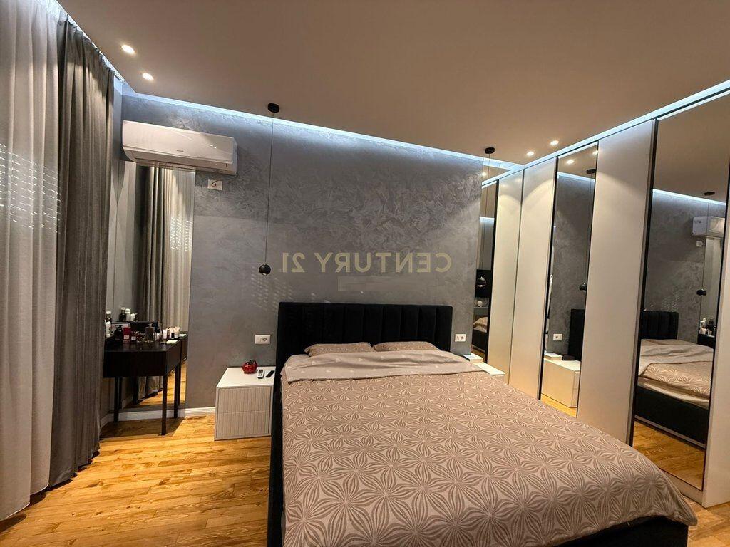 Apartament 3+1+2+ Verande ne Fresk