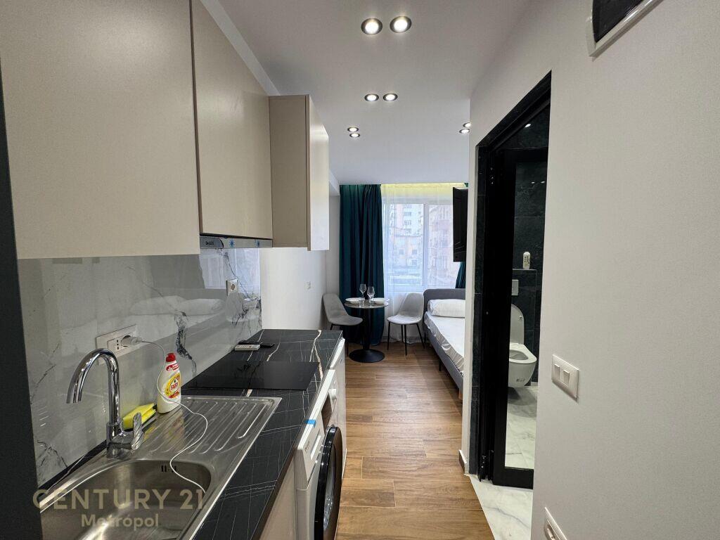 4 studios for sale in the Blloku area