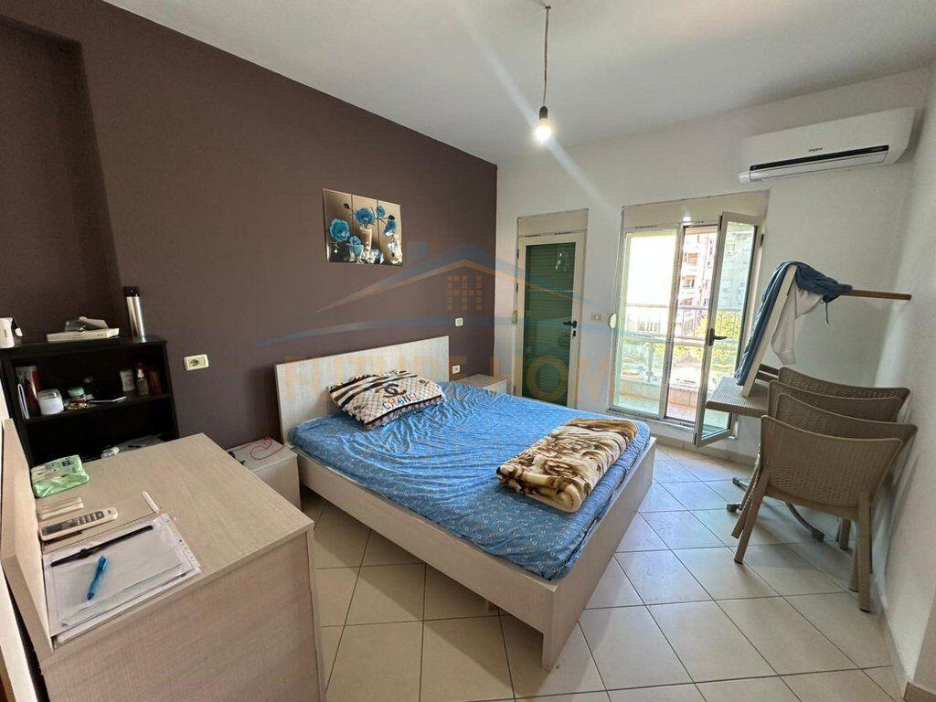 SHITET APARTAMENT 1+1 STACIONI I TRENIT