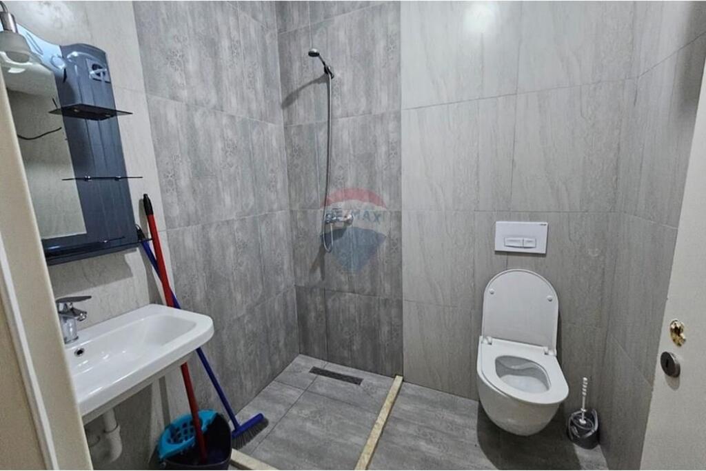 Garzonjere per qira ne Kompleksin Mangalem!