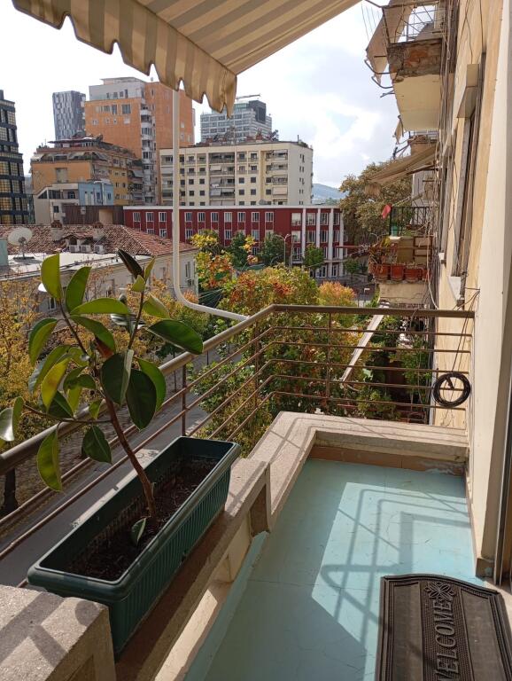 Qira 2+1 Rruga Elbasanit