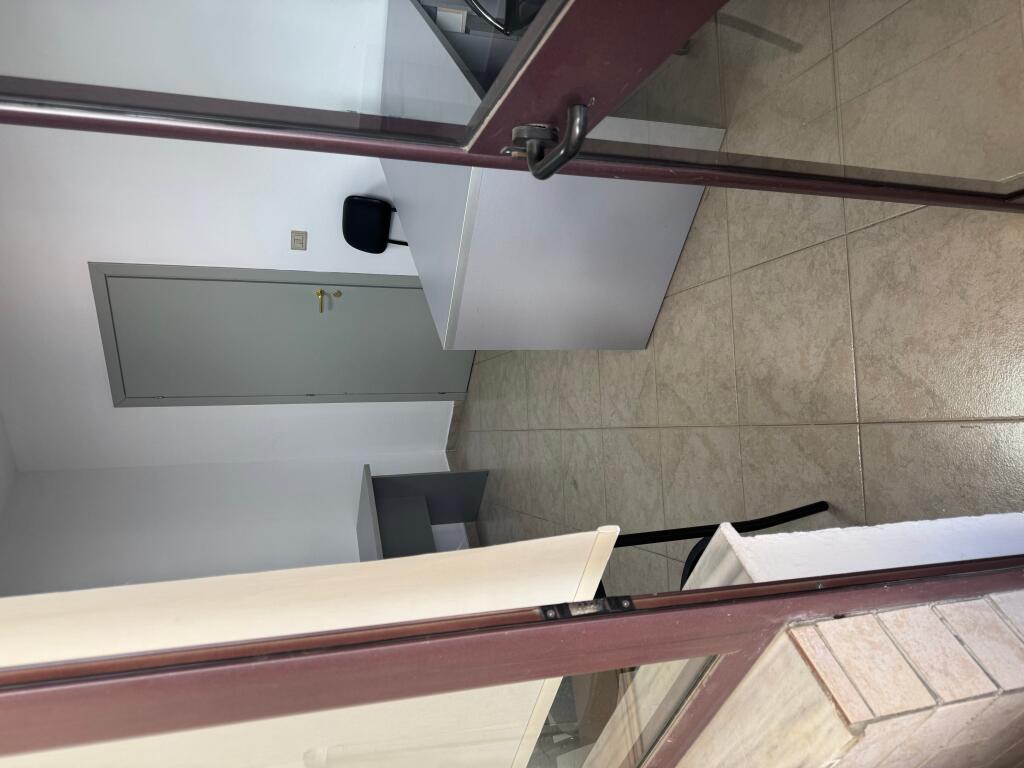 Zyre e vogel me qira ne Ish Bllok!