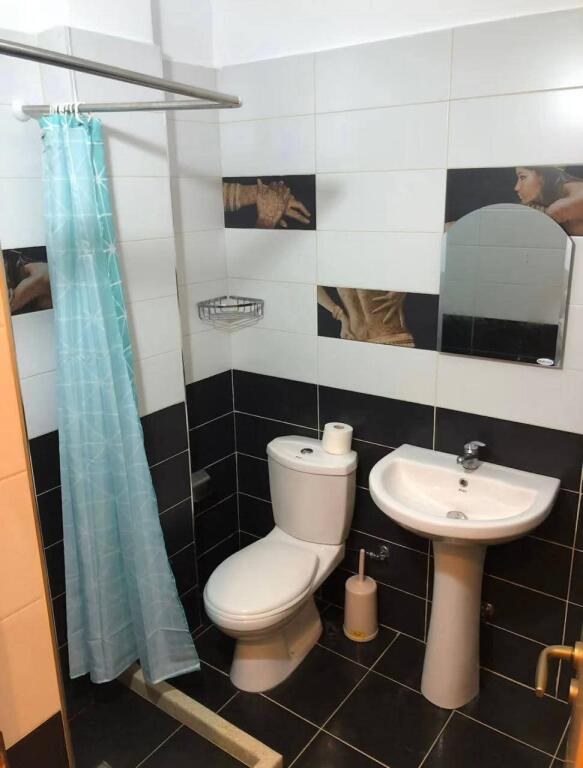 AFFITTASI APPARTAMENTO 1+1 – VIA CAJUPI, VLORE!!