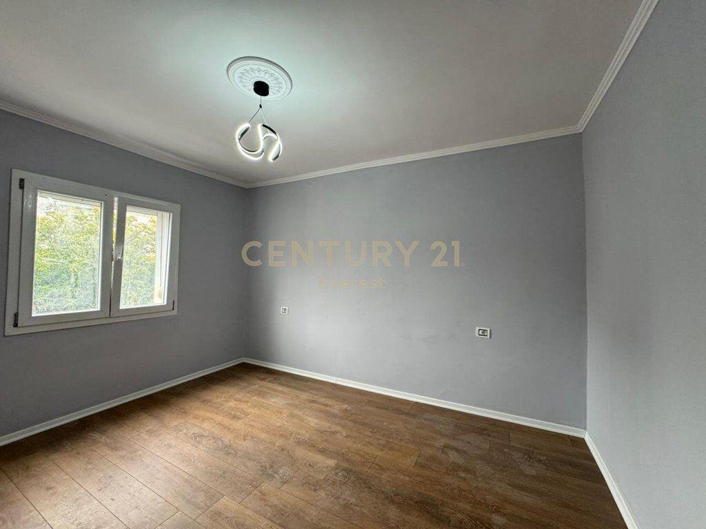 Apartament 2+1 per shitje perballe Harry Fultz