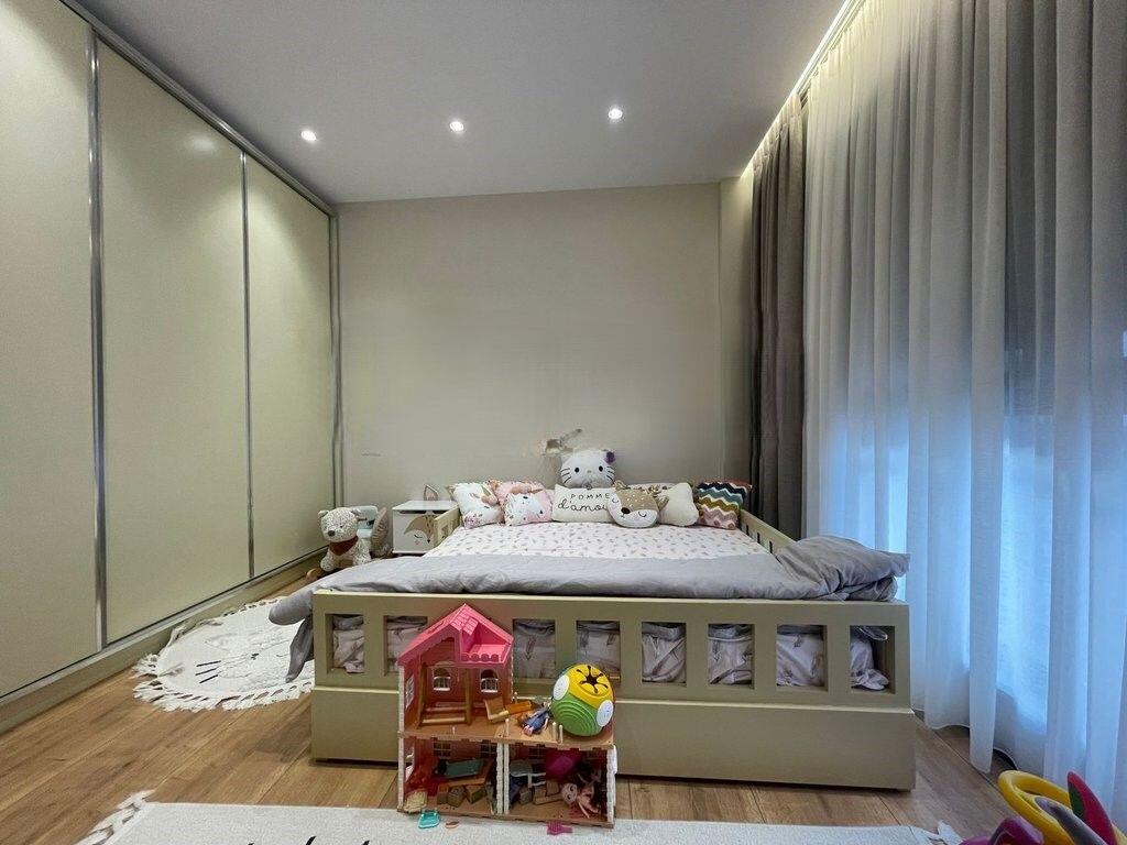 AFFITTO, APPARTAMENTO 2+1+2+PARCHEGGIO NEL LAGO ASCIUTTO!