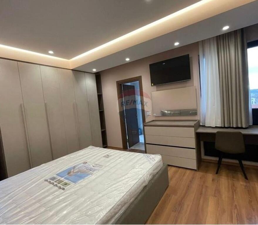 2+1  near pharmacy 10- Dibra street