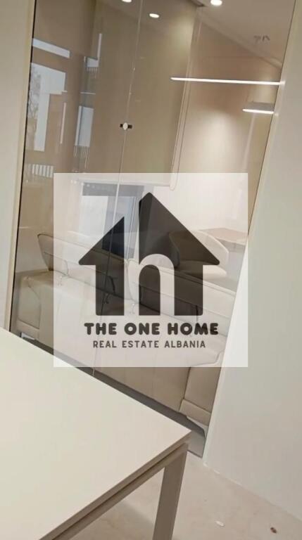 Qera Ambient Zyre - Myslym Shyre (rruge kryesore).