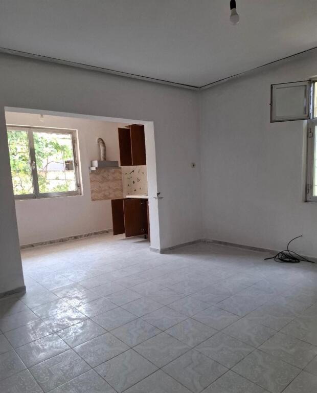 APARTAMENT ME QERA 2+1 LAPRAKE 400 EURO