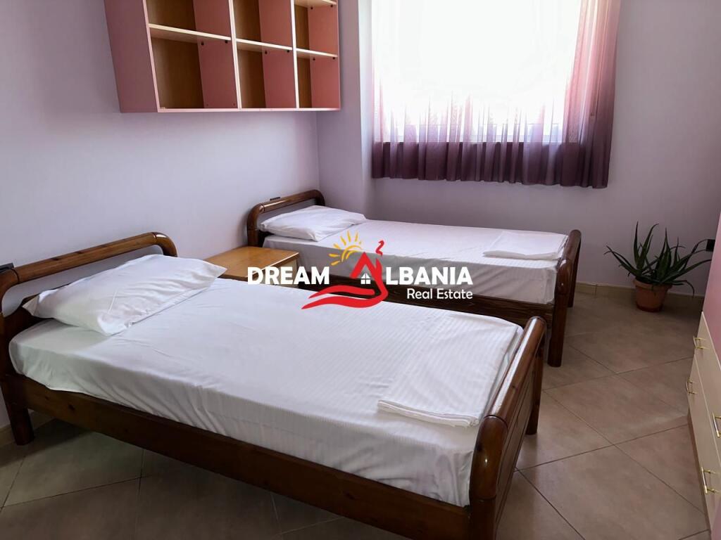 Jepet apartament 3+1 me qera tek Xhamlliku,Tirane ID (42111215)