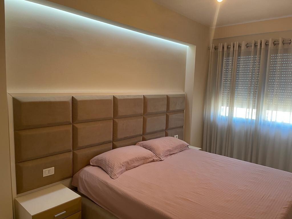 📣Jepet me qera Apartament 2+1+2  📍Adresa : Tregu Elektrik