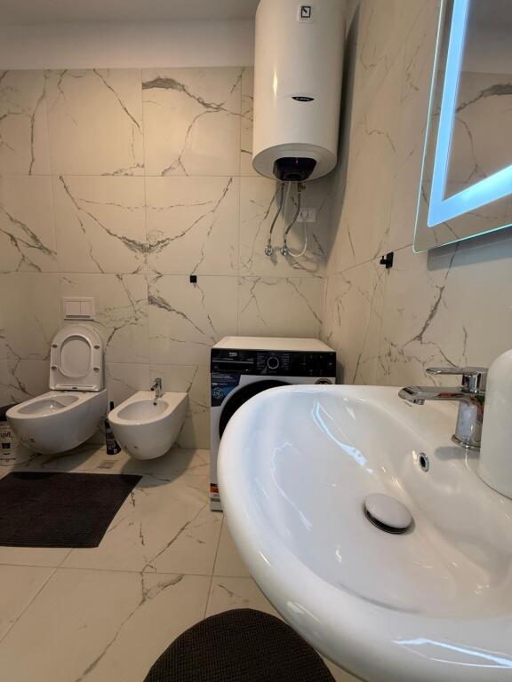 Apartament 2+1 me Qira – Univers City, Tiranë