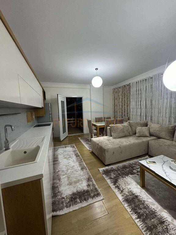 Rent, Apartment 2+1, 5 Maji Street, Tirana