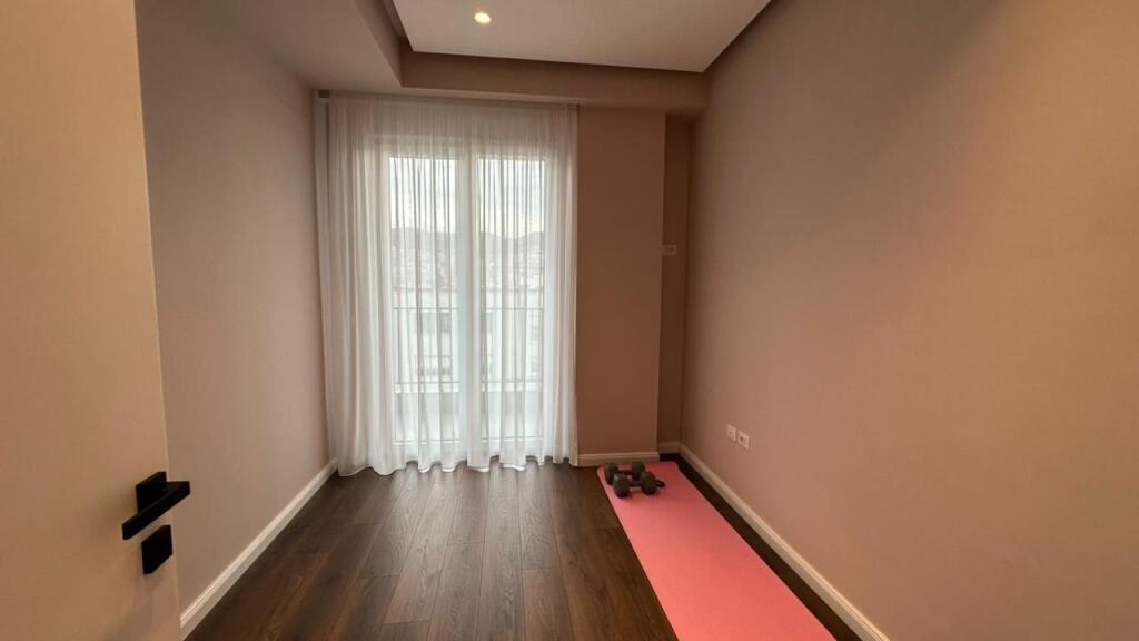 🏡 Jepet apartament 2+1 me qira prane Kika 2, Komuna e Parisit