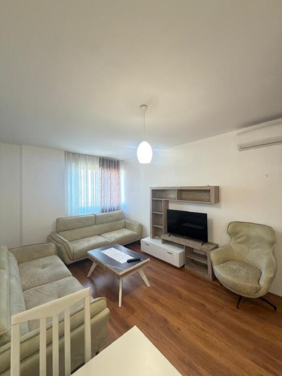 For rent 2+1+1 ASTIR TE EGLO 60,000 lek