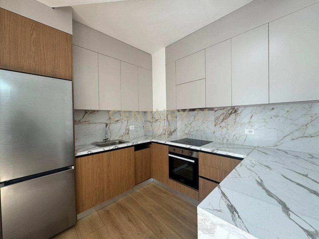 ASTIR, APARTAMENT 2+1 PER QIRA