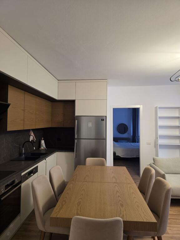 Appartamento 3+1 in vendita – Via Dajti, vicino al Ristorante “2 Luanët”, Tirana
