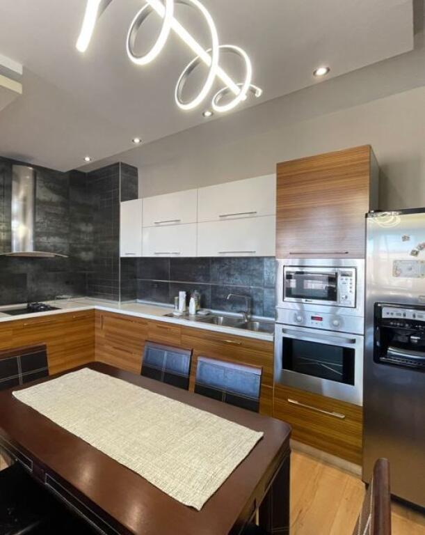 appartamento 2+1 in vendita, ad Astir, 104,4 m2, 5° piano, 157.000€