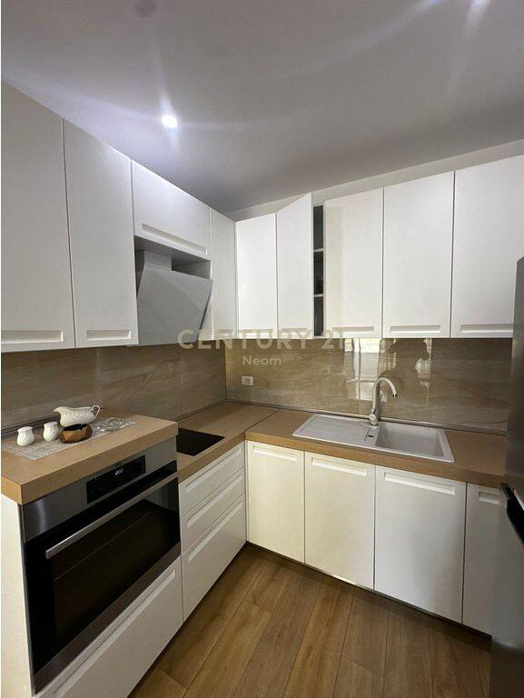 Appartamento di lusso 2+1+2+2 posti auto in affitto – vicino all'Hotel Radisson, Lago Secco