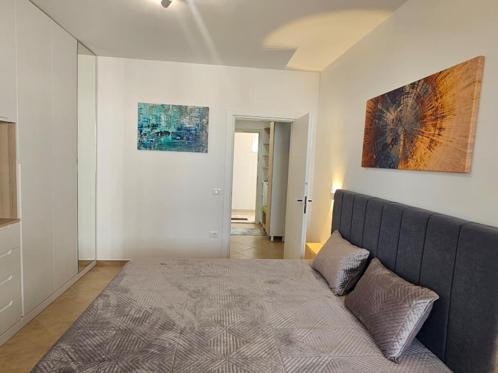 LUXURY APARTMENT VLORE