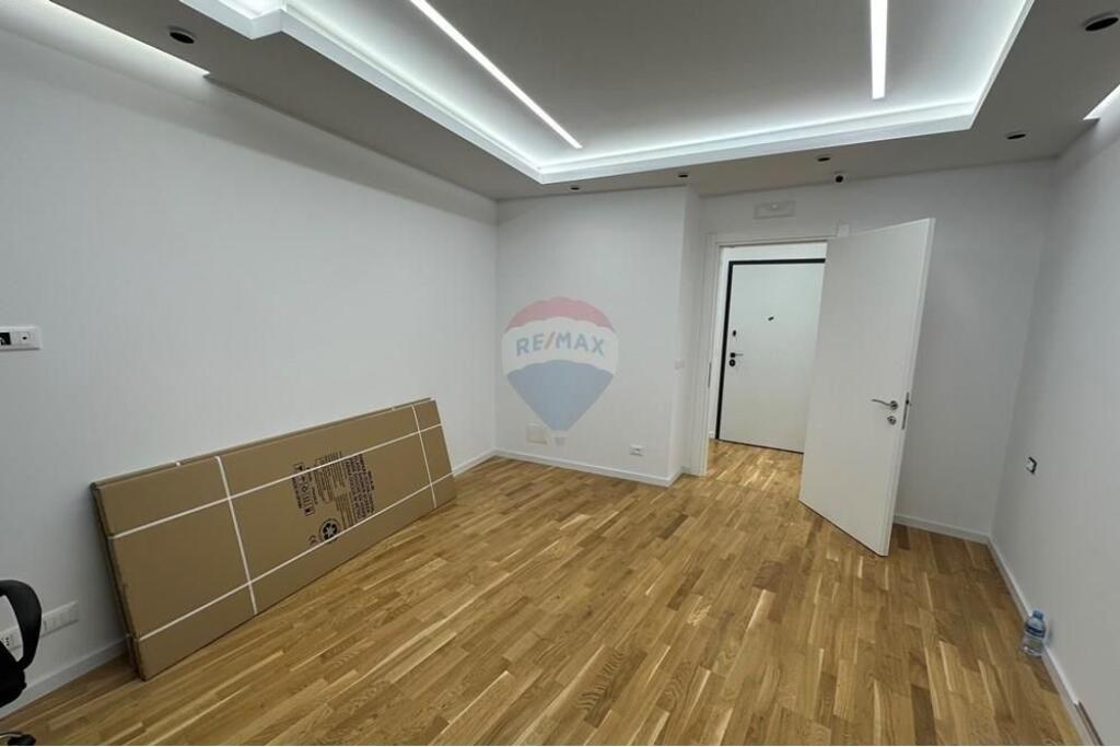 Zyre me qira ne Lake View Residence