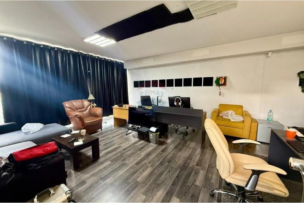 !!!ZYRE ME QIRA TE KOMUNA E PARISIT!!!