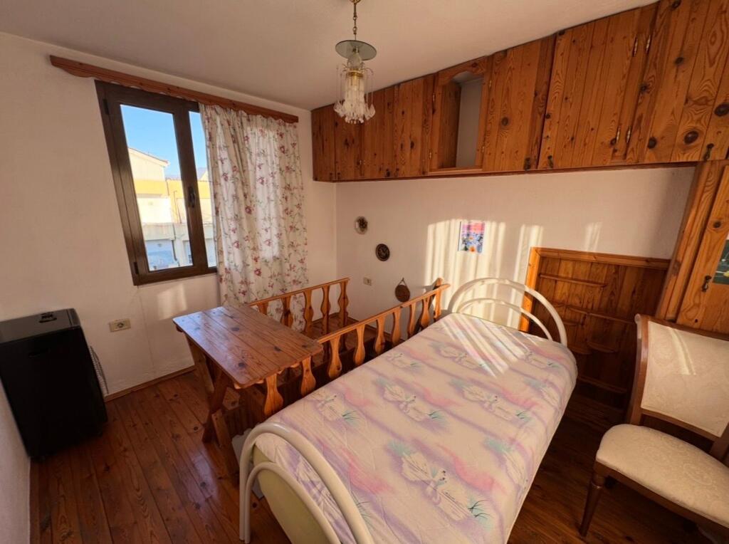 AFFITTASI 2+1 A SELITE