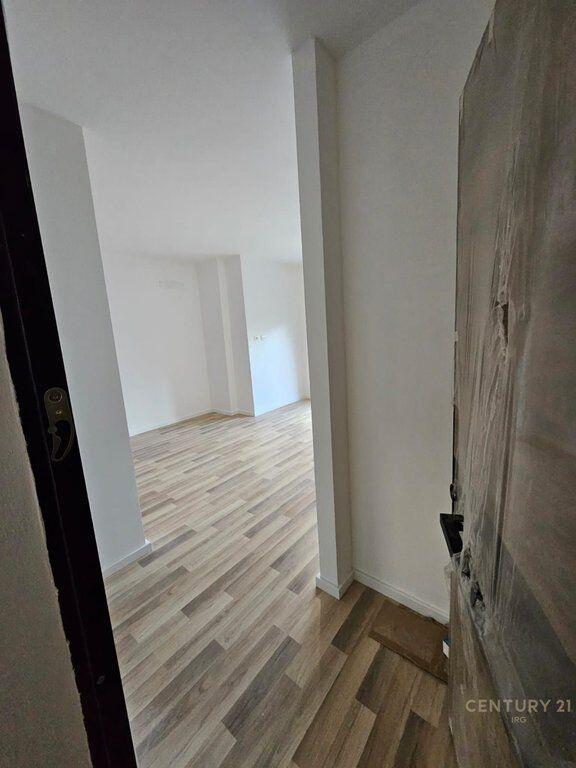 GARSONIERE PER SHITJE TEK TREGU ELEKTRIK! 95,000 €