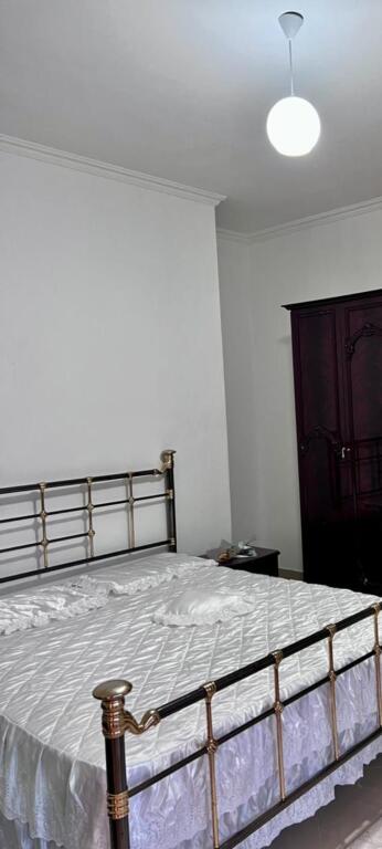 Apartament me qera 2+1