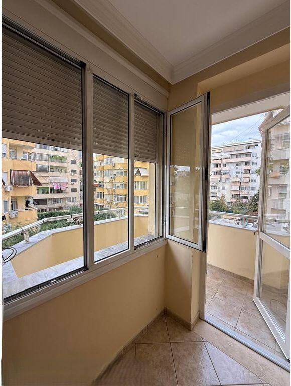 SHESIM APARTAMENT 2+1+2 TEK KOMUNA E PARISIT! 265,000 €