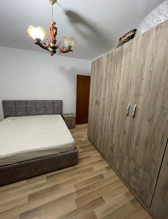 APARTAMENT ME QERA 1+1
