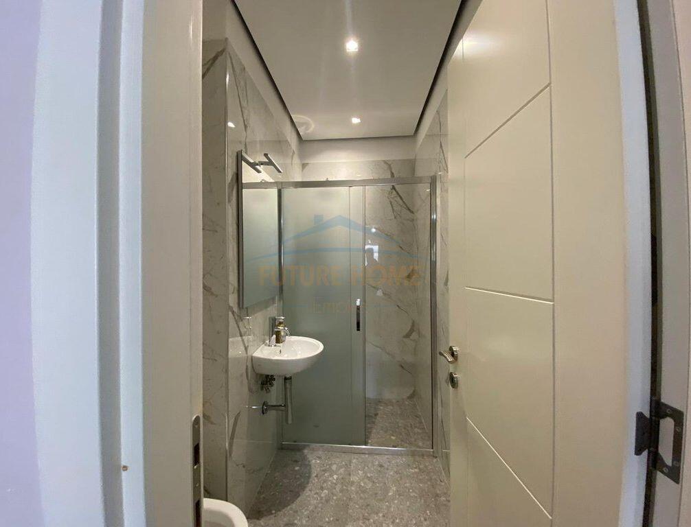 Rent, Apartment 2+1+2+Parking Space, Paris Commune, Tirana