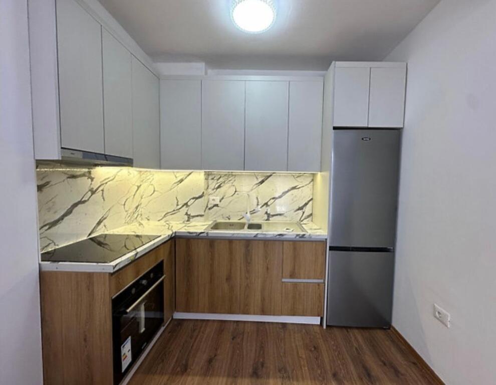 Apartament 1+1+Vendparkim per qira tek Rsd. Kodra e Diellit 2.