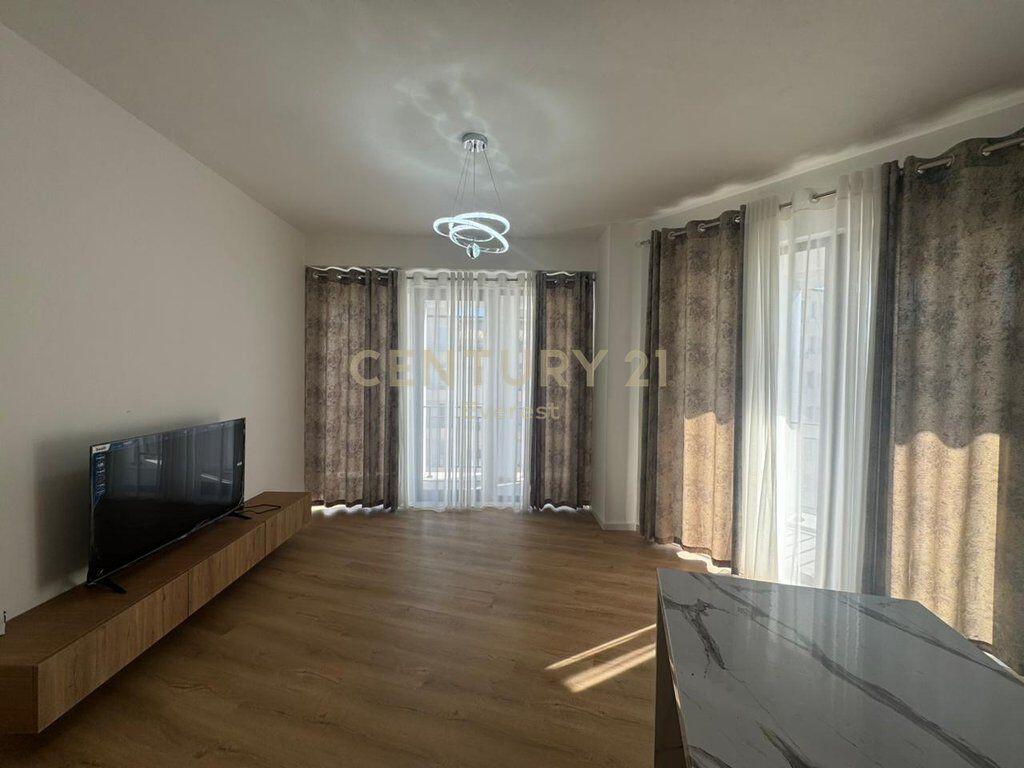 ASTIR, APARTAMENT 2+1 PER QIRA