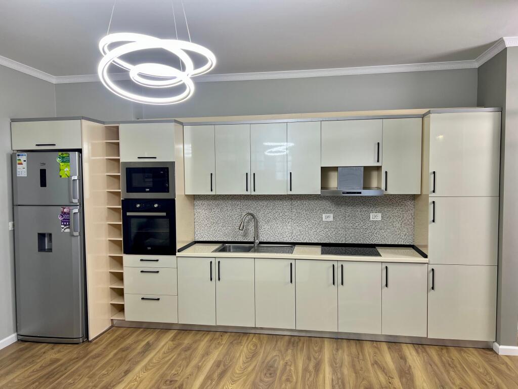 📣 VENDESI SUPER Appartamento 2+1 con Balcone 📍 Misto Mame 🛣️ Via "Besim Alla" ✨