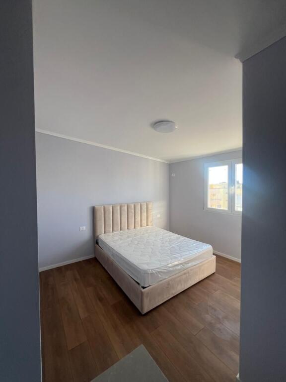 Vendesi appartamento 2+1 sulla spiaggia Iliria