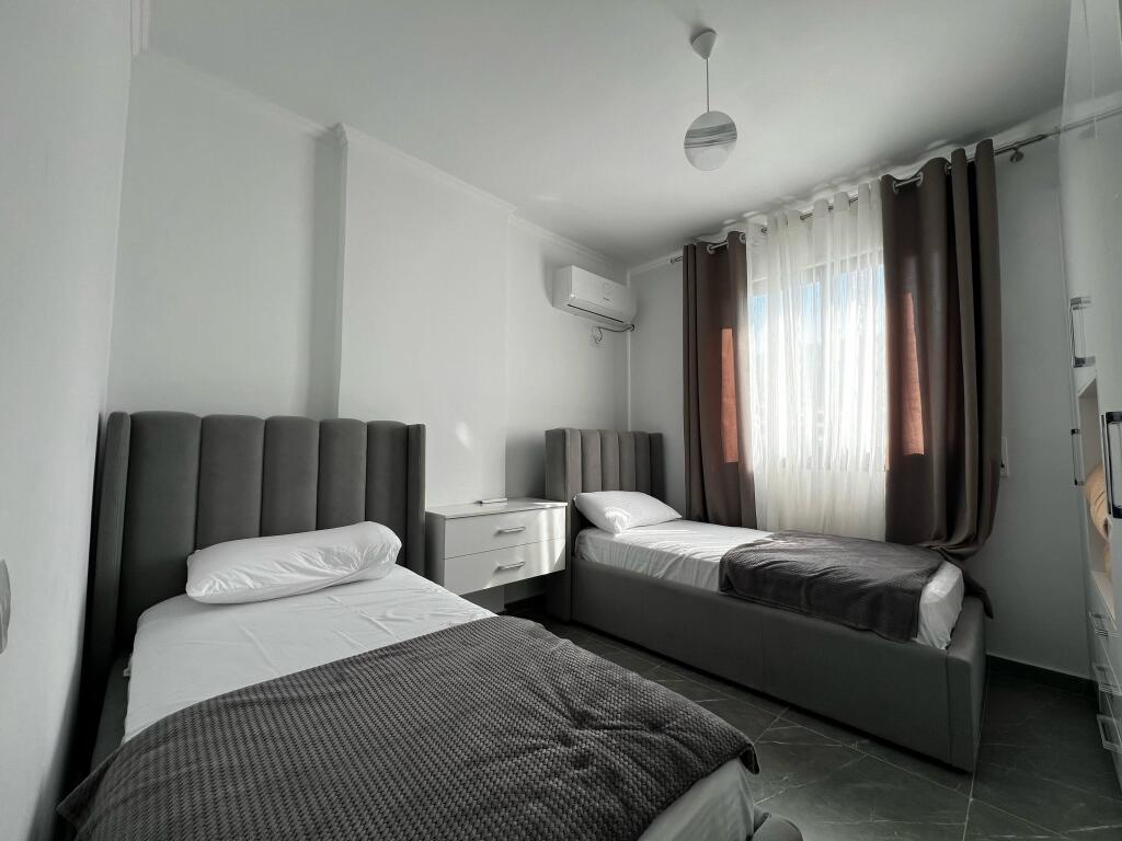 IN AFFITTO, Appartamento 2+1 con Perfetta Vista Mare, Situato a Lungomare!!!