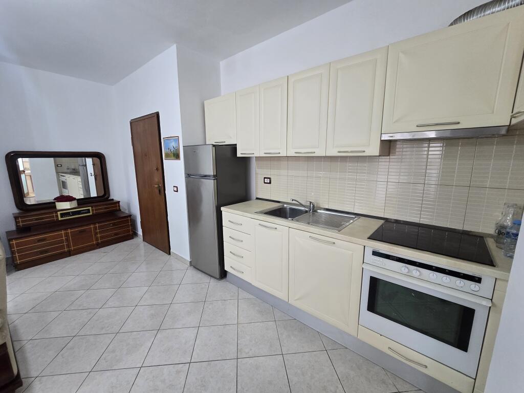 Appartamento 2+1+2+Verande in Affitto ad Astir  (ID A22032559)