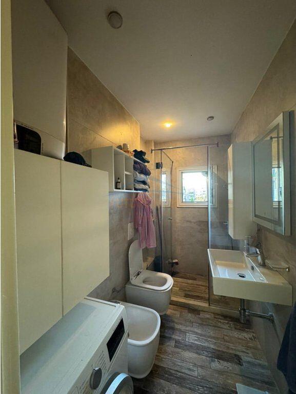 Qera, Apartament 1+1 , Blloku