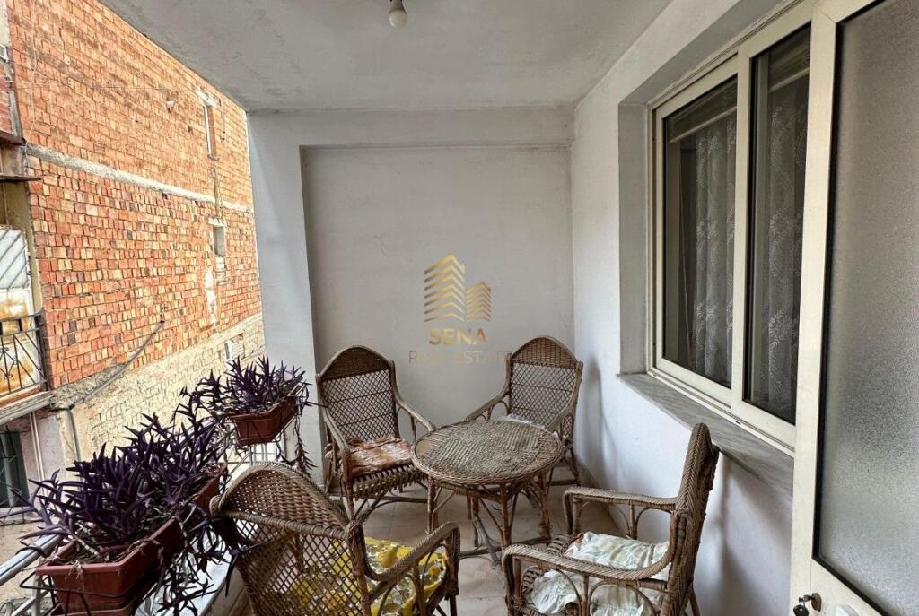 Qira, Apartament 2+1+2+2blk, Rruga Bardhyl – Brryli, 550 Euro/muaj