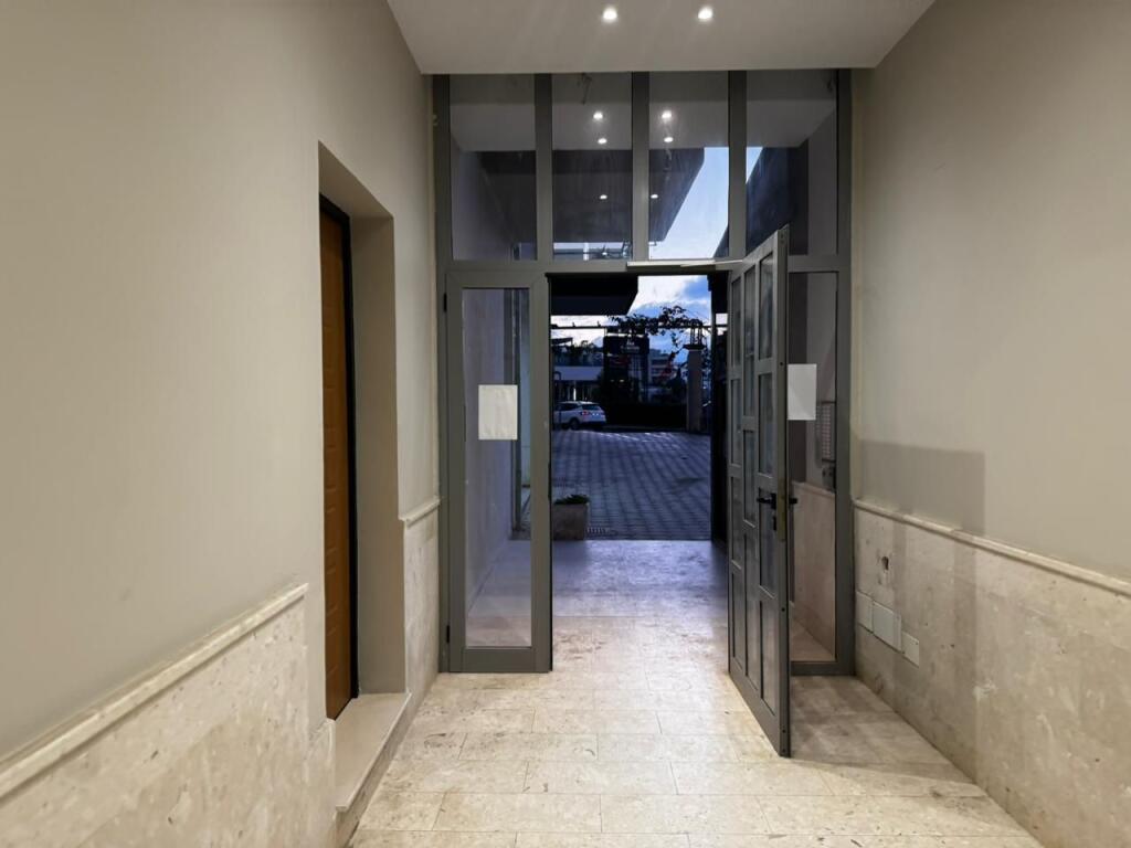 APARTMENT FOR SALE OPPOSITE MARINA BAY VLORE