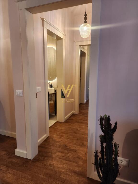 JEPET APARTAMENT 2+1+BLK ME QIRA TE RRUGA E KOSOVAREVE 1.500 EURO