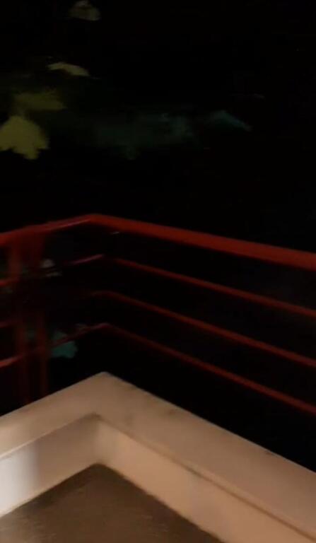 Apartment 1+1, Dry lake!