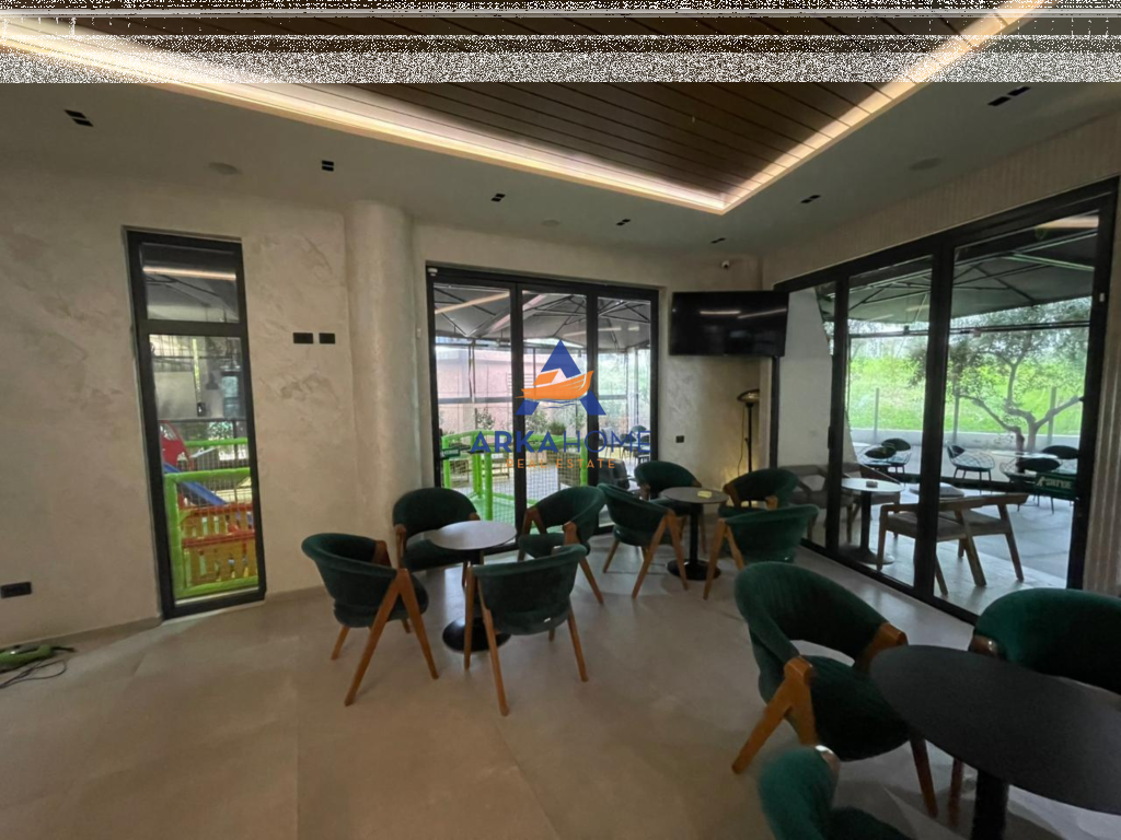 LOCALE IN AFFITTO PRESSO IL COMPLESSO MAGNET 260M2 "VIA NDRE MJEDA, EX PARCHEGGIO DEGLI AUTOBUS" 1.500 EURO