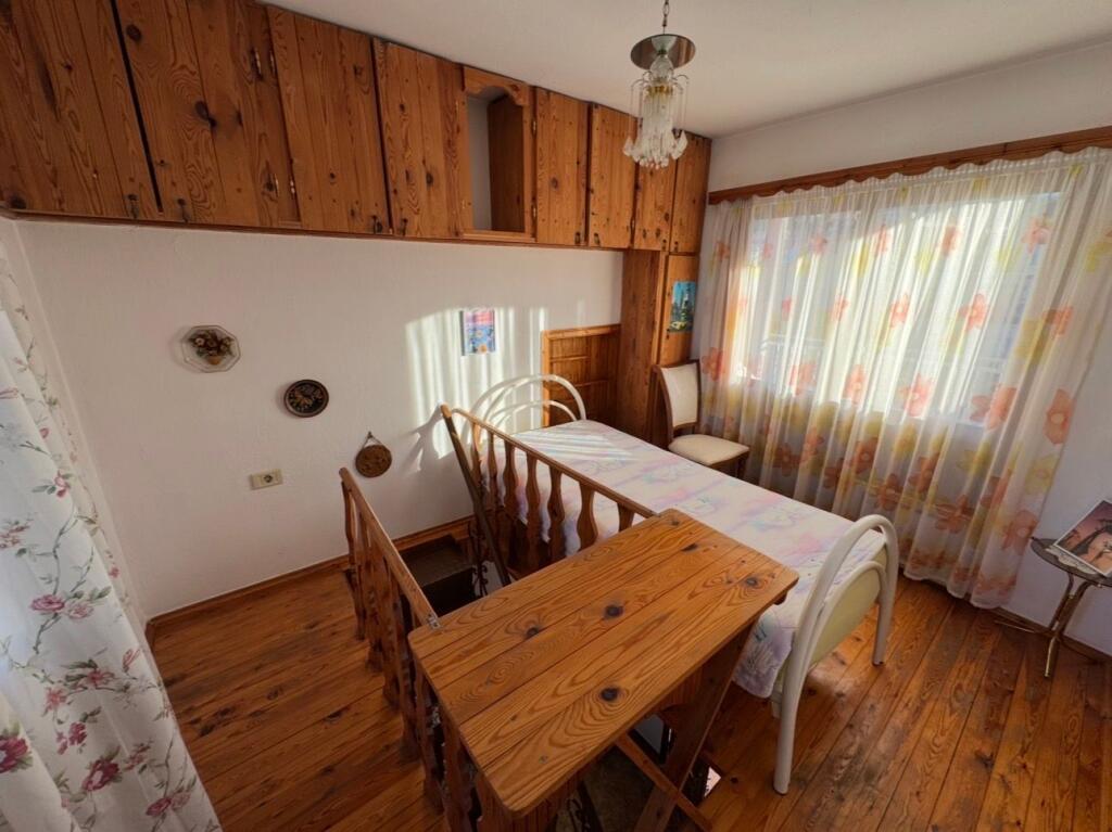 AFFITTASI 2+1 A SELITE