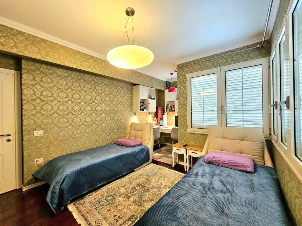 Luxury penthouse for sale in the area of Liqeni i Thate with an open view of the lake  