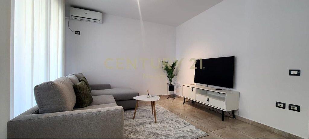 Apartment 1+1 for rent, near European University, Kinostudio!